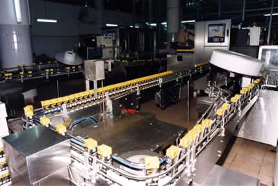 利乐包流水线输送设备如何把握住老外客户？