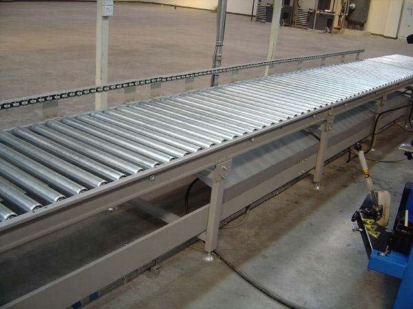 机加工滚筒输送机制造难点浅析